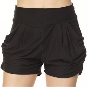 BLACK High Waisted Wide Band Harem Layered Pocket Shorts